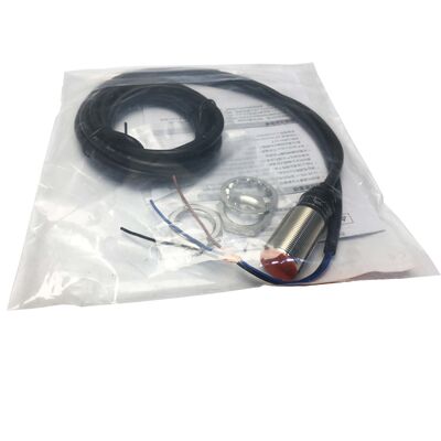 qualità  IP67 Proximity Switch Sensor Autonics PR18-5DP IEC Standard 12VDC–24VDC fabbrica