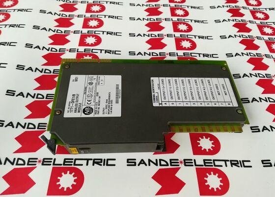 Un modulo di uscita analogica Allen Bradley 1771-OFE1 /B 1771OFE1