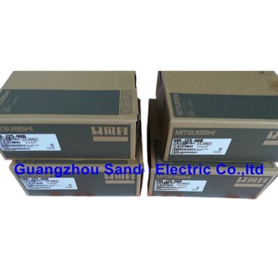 Nuovo e originale Mitsubishi Servo Driver MR-J2S-40B MR-J2S-4OB MRJ2S40B