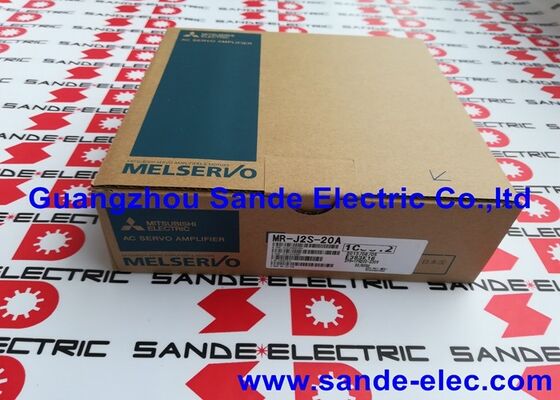 NEW MR-J2S-20A MITSUBISHI SERVO DRIVER MRJ2S20A MR-J2S-2OA spedizione rapida