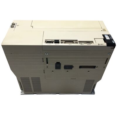 quality SGDV-330AE1AY579AA Nuovo sigillato Yaskawa AC Servo Drive SGDV-330AE1AY579AA factory
