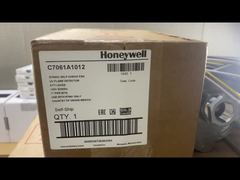 Rilevatore di fiamma UV Honeywell C7061A1012 con autocontrollo dinamico per la sicurezza dei bruciatori industriali
