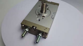 Attuatore rotativo SMC CDRQ2BS40-90C-M9BWL | Attuatore pneumatico a palette da 40 mm a 90°